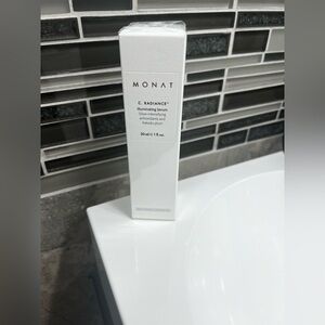 MONAT C. Radiance Illuminating Serum - White